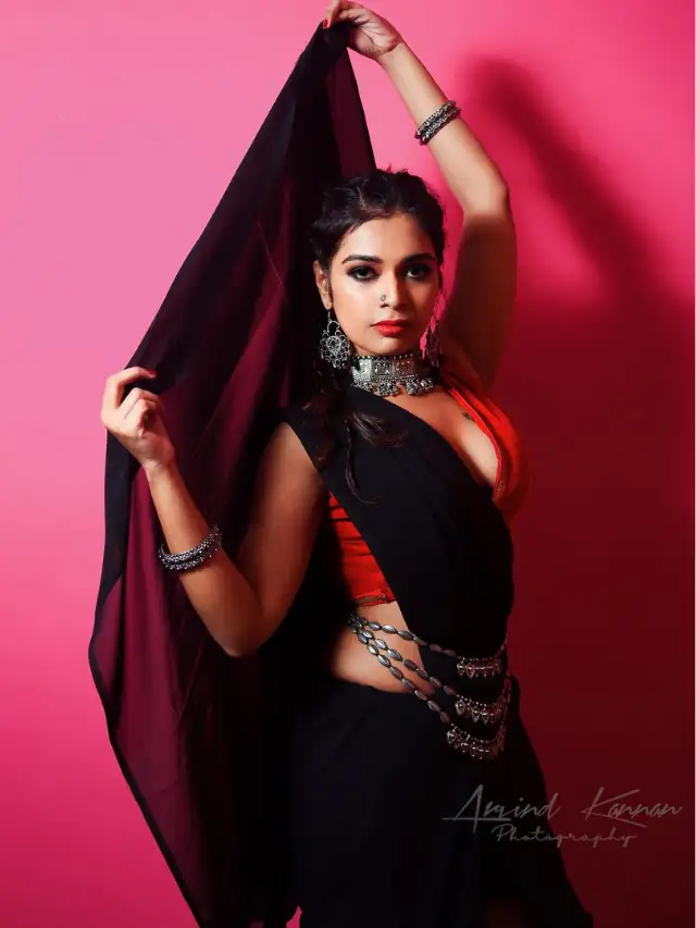 Dharsha Gupta hot pics