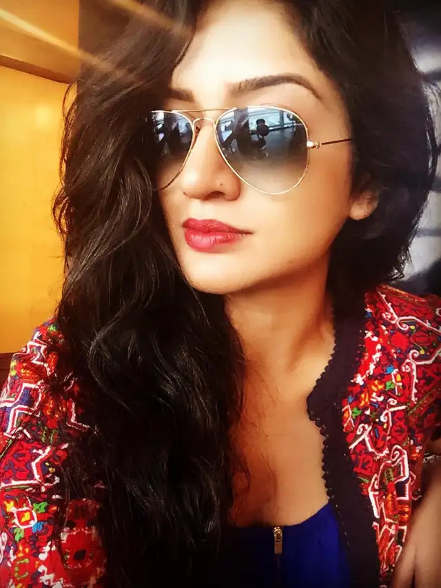 Vimala Raman bikni pics