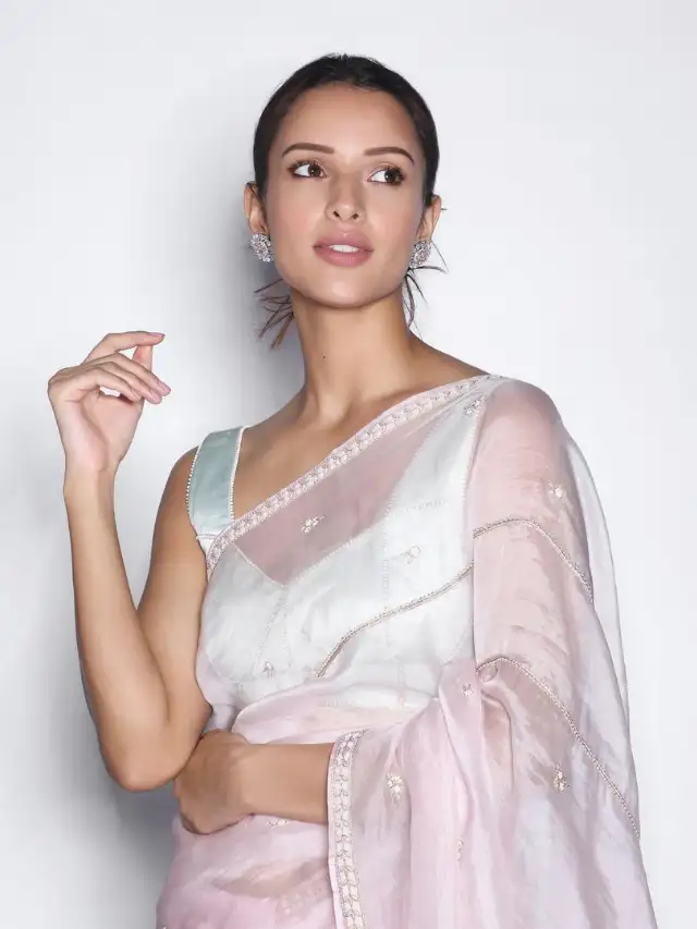 sexiest pics of tripti dimri